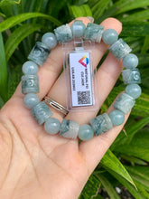 Load image into Gallery viewer, Jadeite Jade Beaded Bracelet, Hand Carved Patterns, Jade Bracelet (Wrist 16.5cm/6.5”)