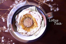 Load image into Gallery viewer, 5 Dried Lotus Blossoms  (Free shipping in 3-5 days)